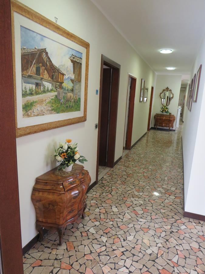 Hôtel Garni Domus Mea à Merano Extérieur photo