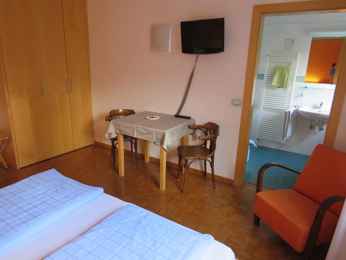 Hôtel Garni Domus Mea à Merano Extérieur photo