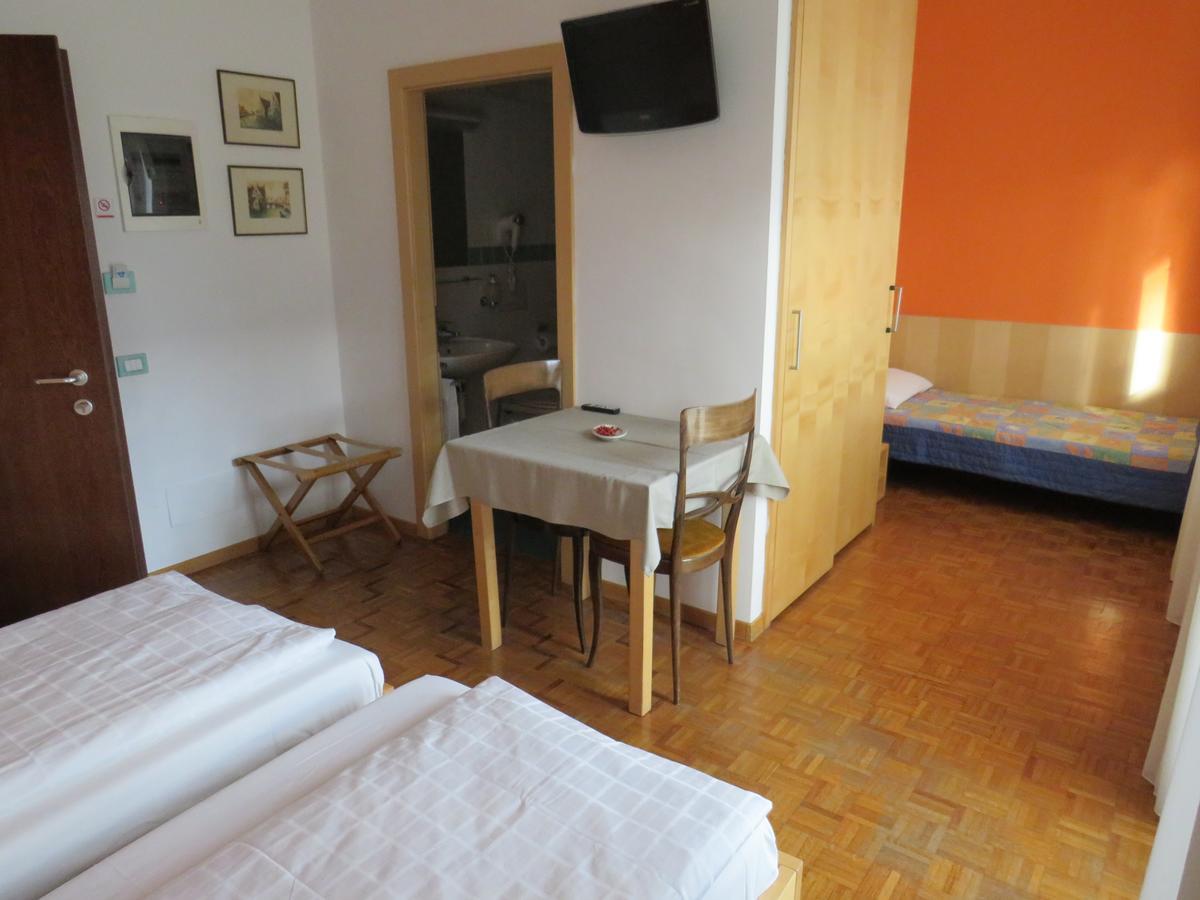 Hôtel Garni Domus Mea à Merano Extérieur photo