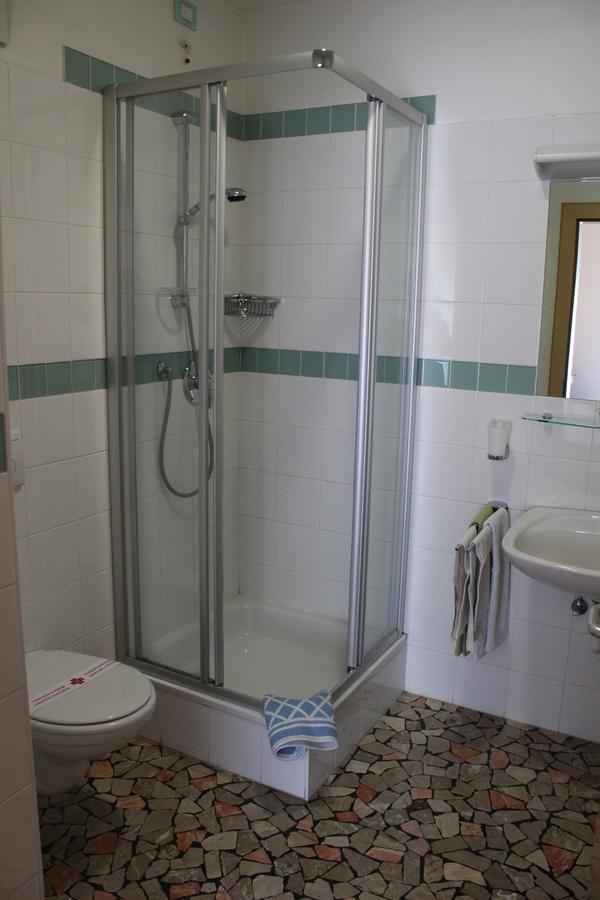 Hôtel Garni Domus Mea à Merano Extérieur photo
