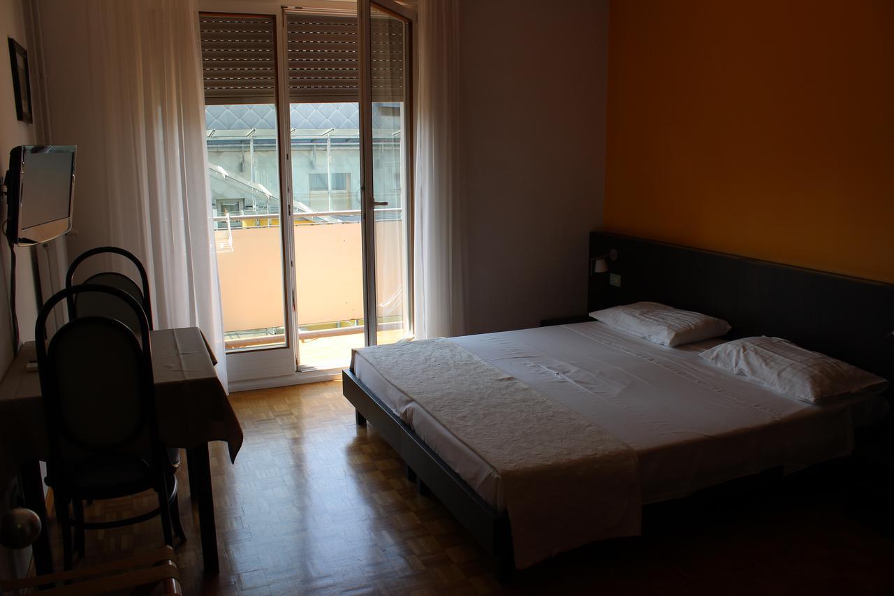 Hôtel Garni Domus Mea à Merano Extérieur photo
