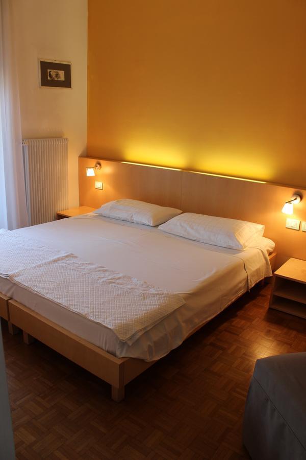 Hôtel Garni Domus Mea à Merano Extérieur photo